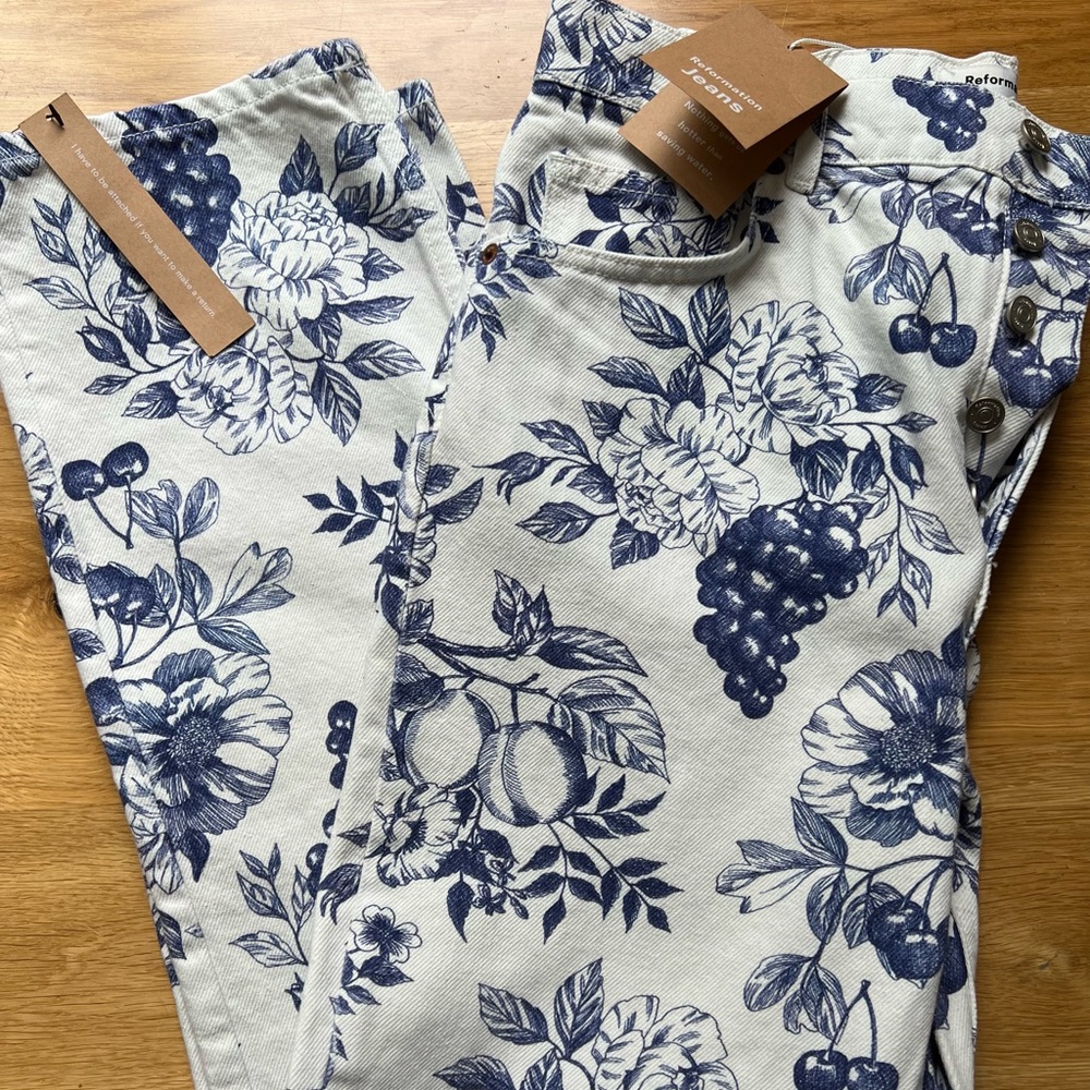 NWT!! REFORMATION Cynthia Toile High Rise Straight Jeans - Monaco